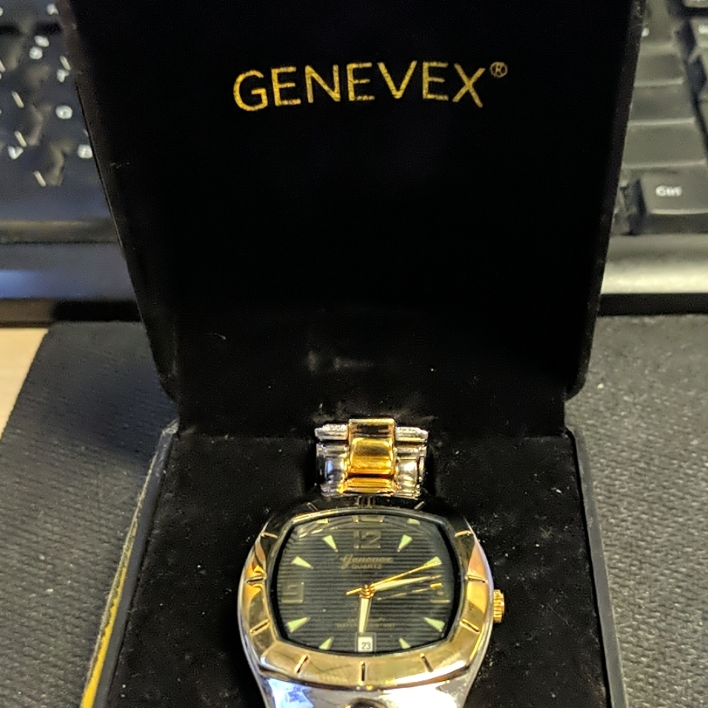 Men's watch - Picture 2 of 4
